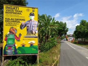 Jasa Baliho Rangka Bambu Jogja