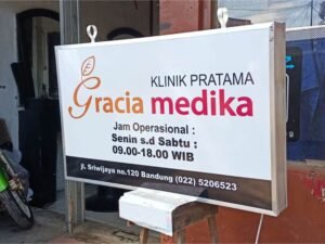 Neon Box Toko Obat Jogja