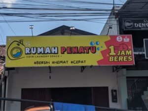 Pembuatan Papan Nama Laundry Express