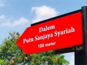 Pembuatan Papan Nama Petunjuk Arah