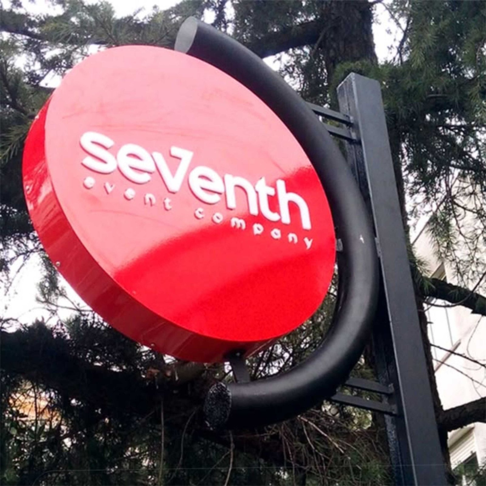 Tips Cara Neon Box Tampak Lebih Menarik