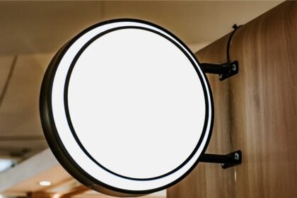 Tips Neon Box Tampak Lebih Menarik